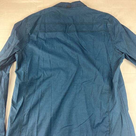 Buckle Black Men's XL Blue Striped Long Sleeve Button-Up Shirt Y2K Rock - Picture 8 of 11